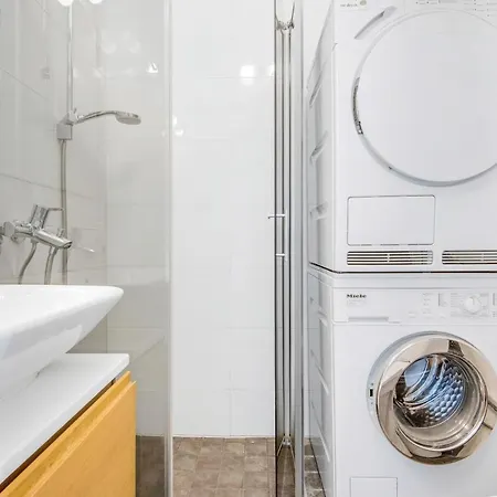 Wehost Messeniuksenkatu Huoneisto Helsinki
